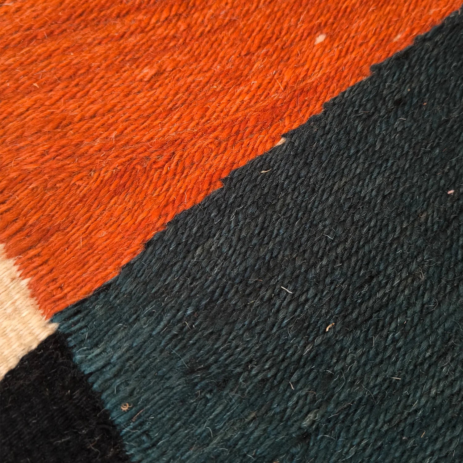 Lisbon El Dokuması Kilim