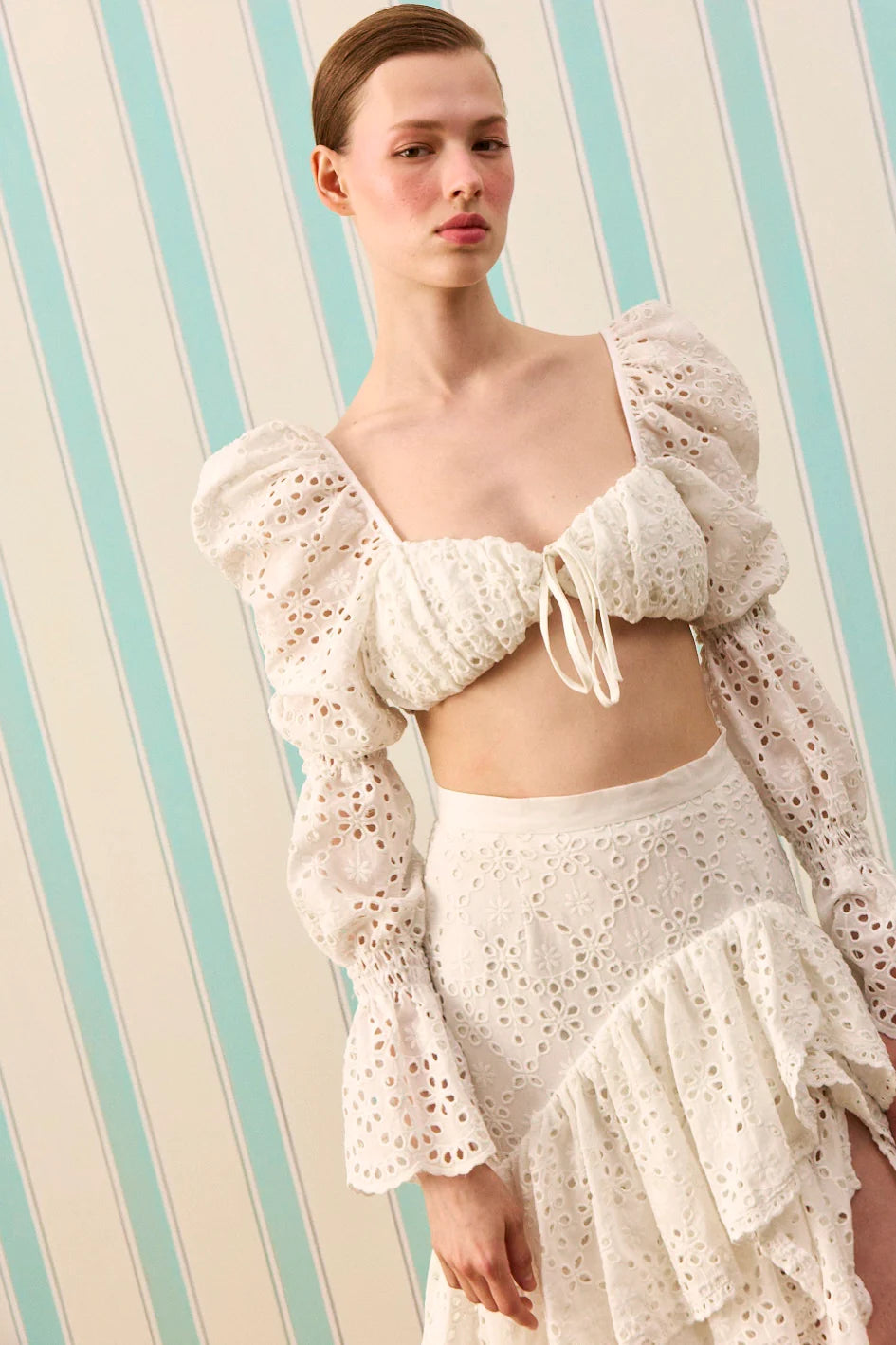 PORCELAIN TIE TOP