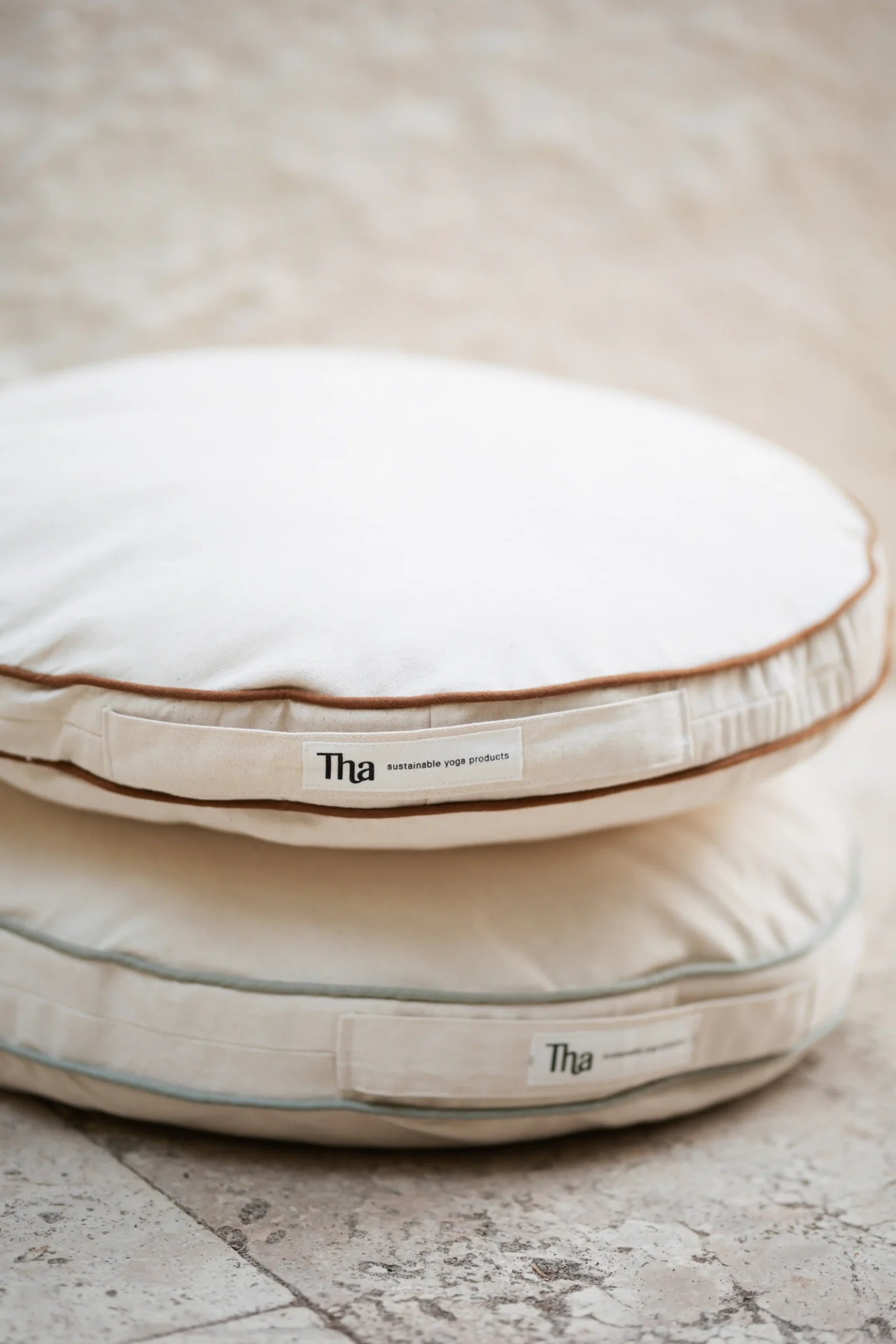 Maitri Meditasyon Minderi