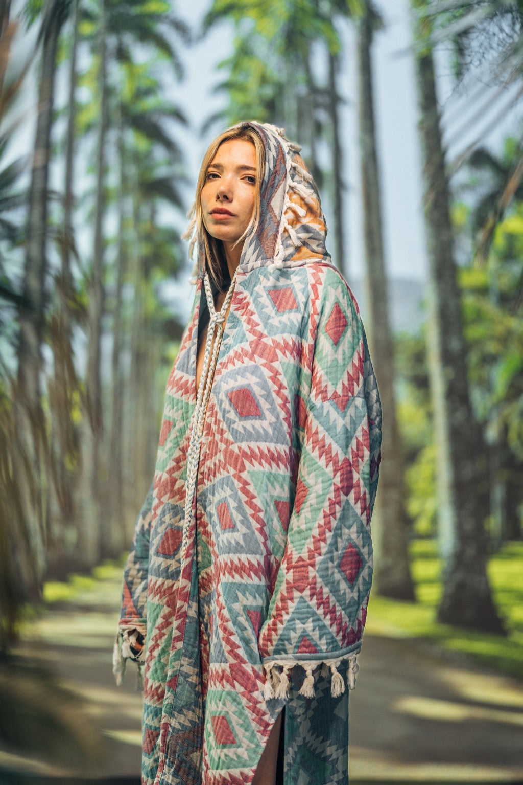 CARNIVAL ROBE