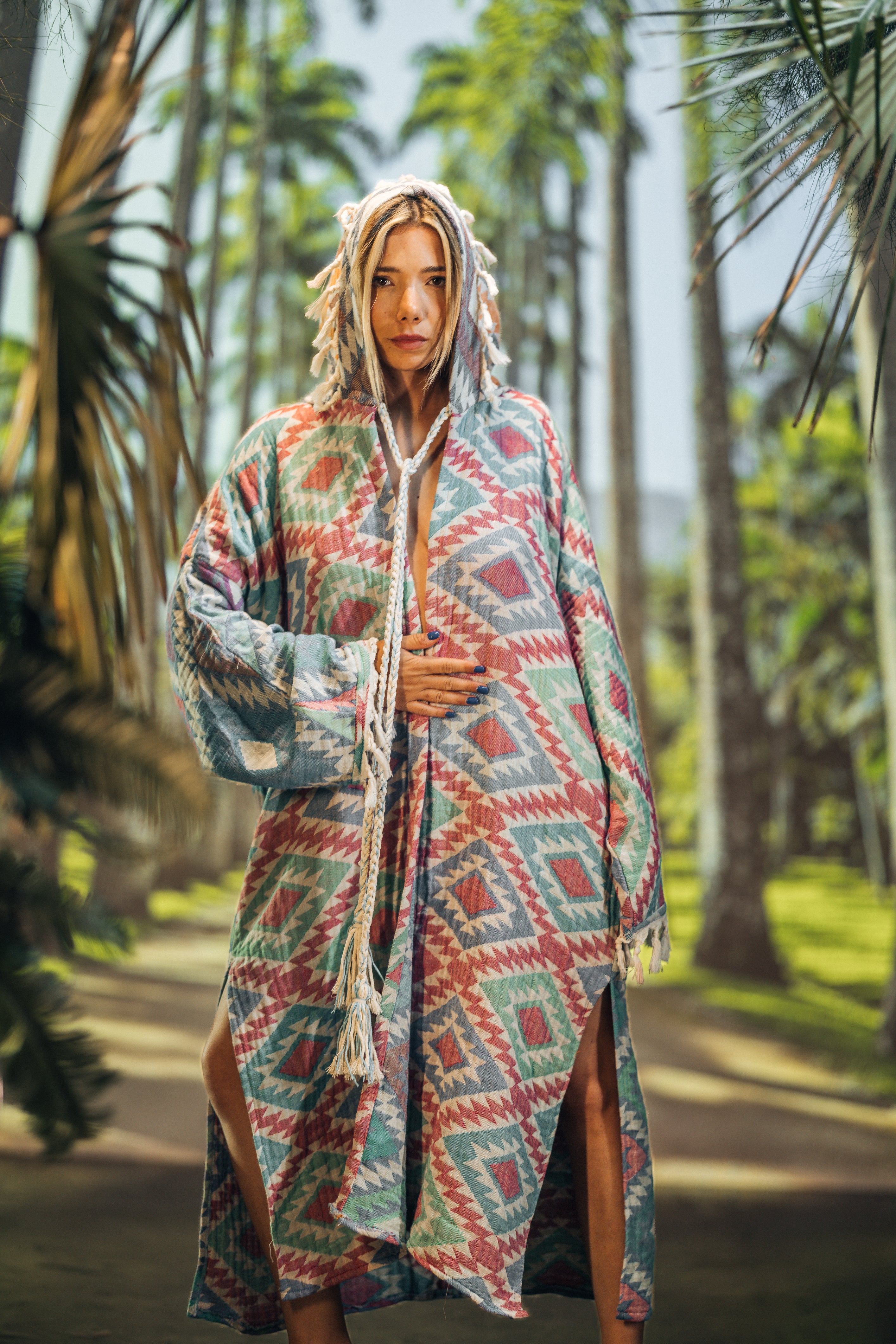 CARNIVAL ROBE