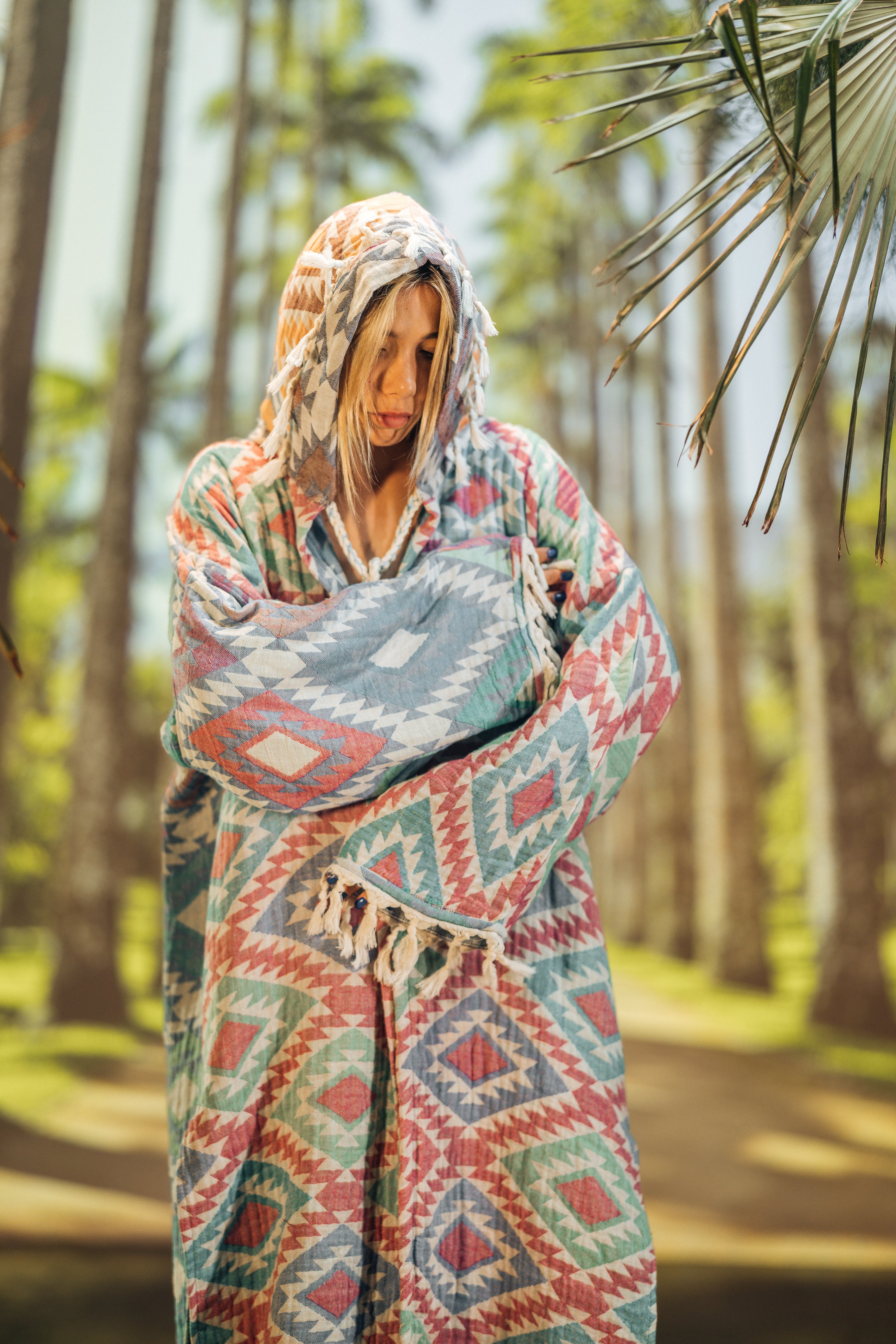 CARNIVAL ROBE