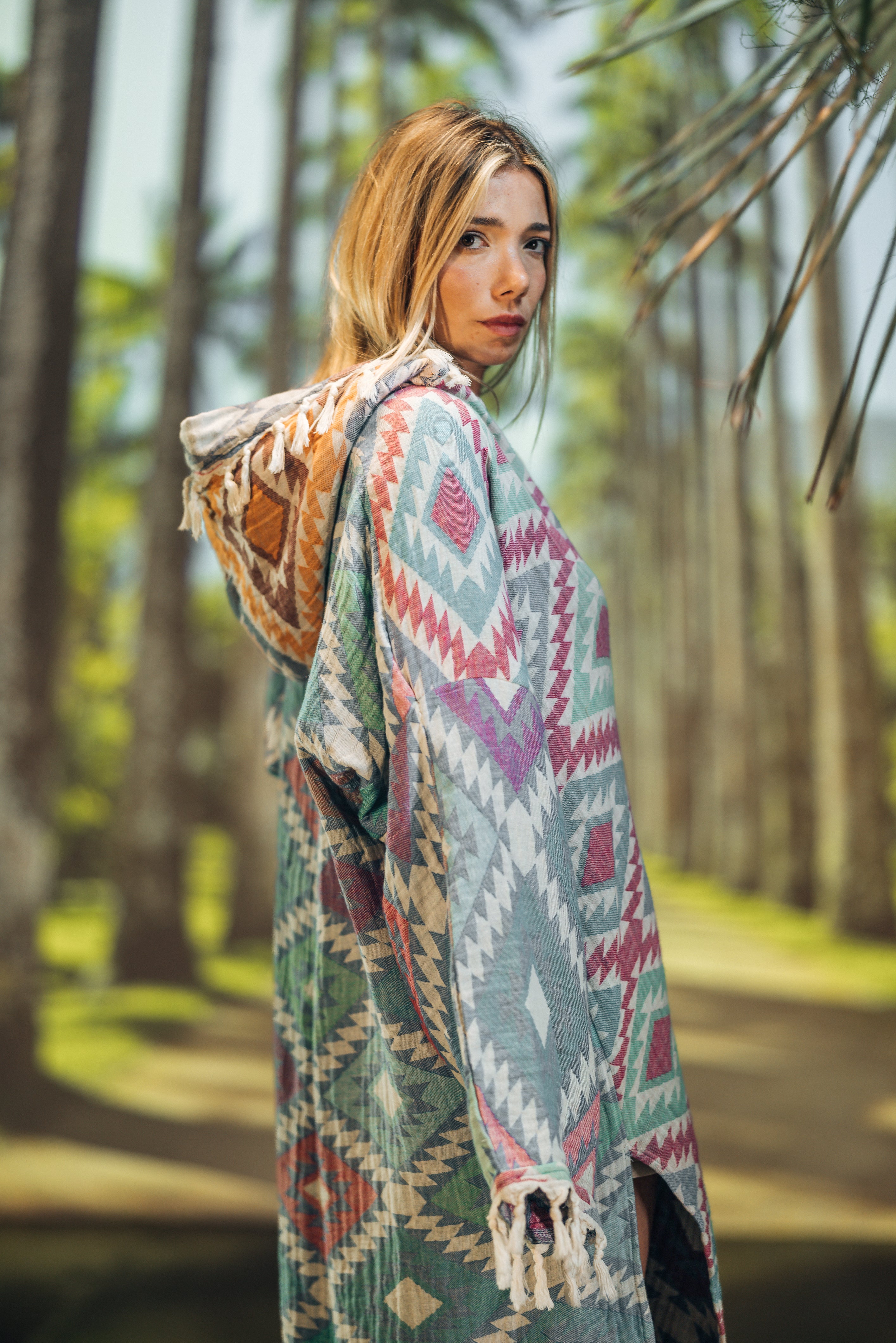 CARNIVAL ROBE