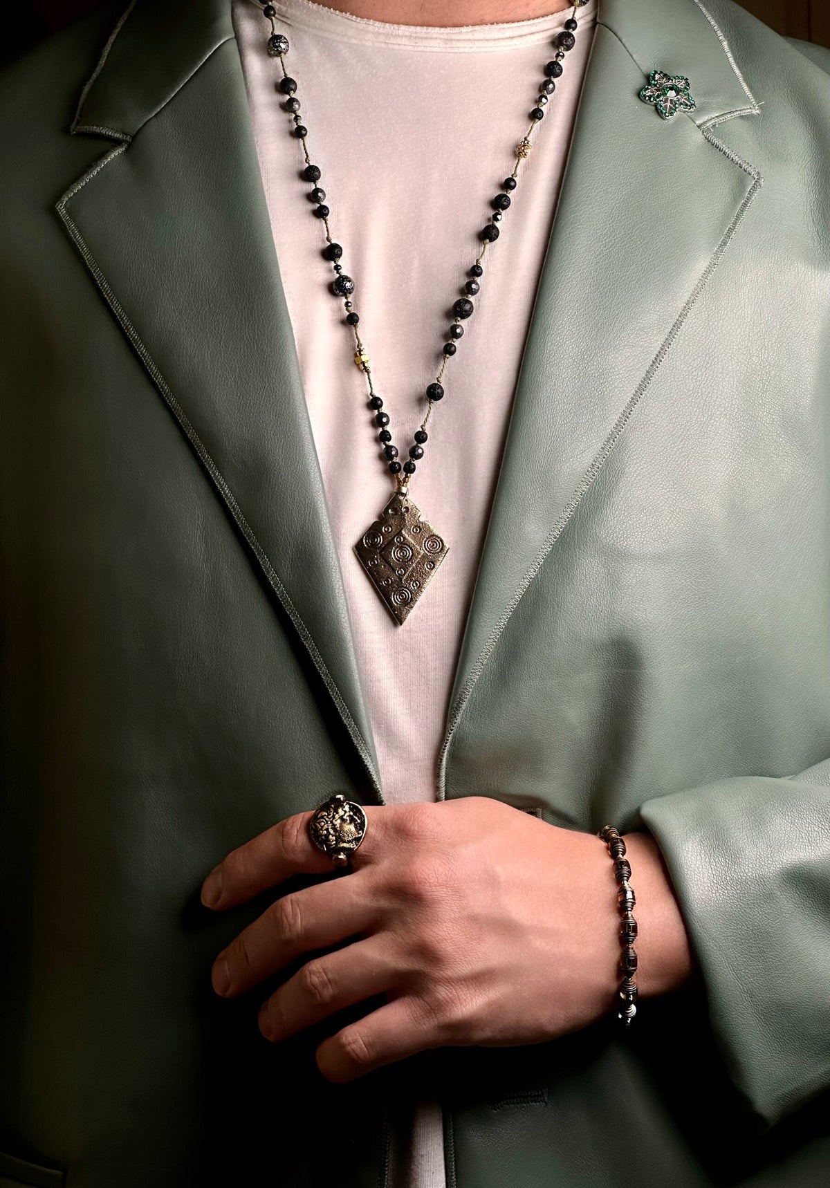 Amulet – Tılsım Kolye