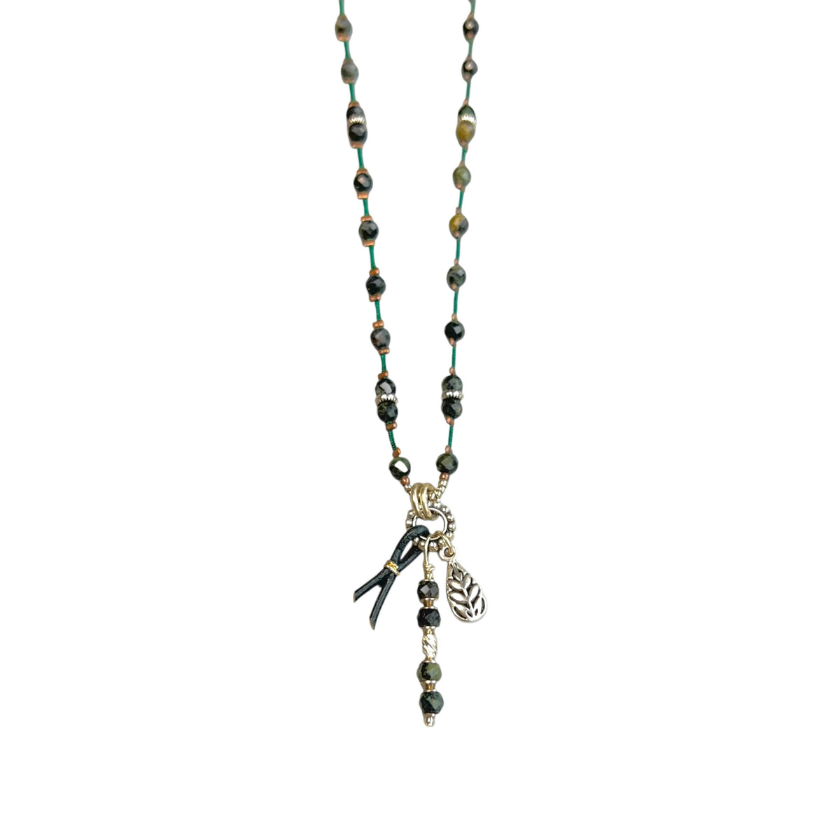 Lucius Green – Unisex Kolye