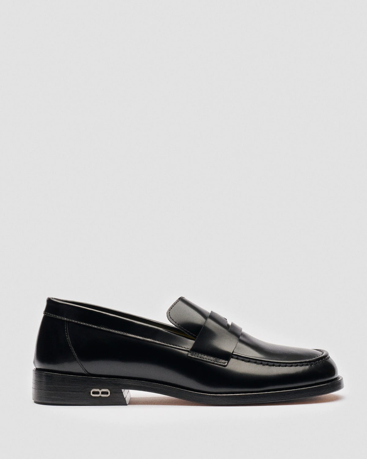 THE 8 - Black