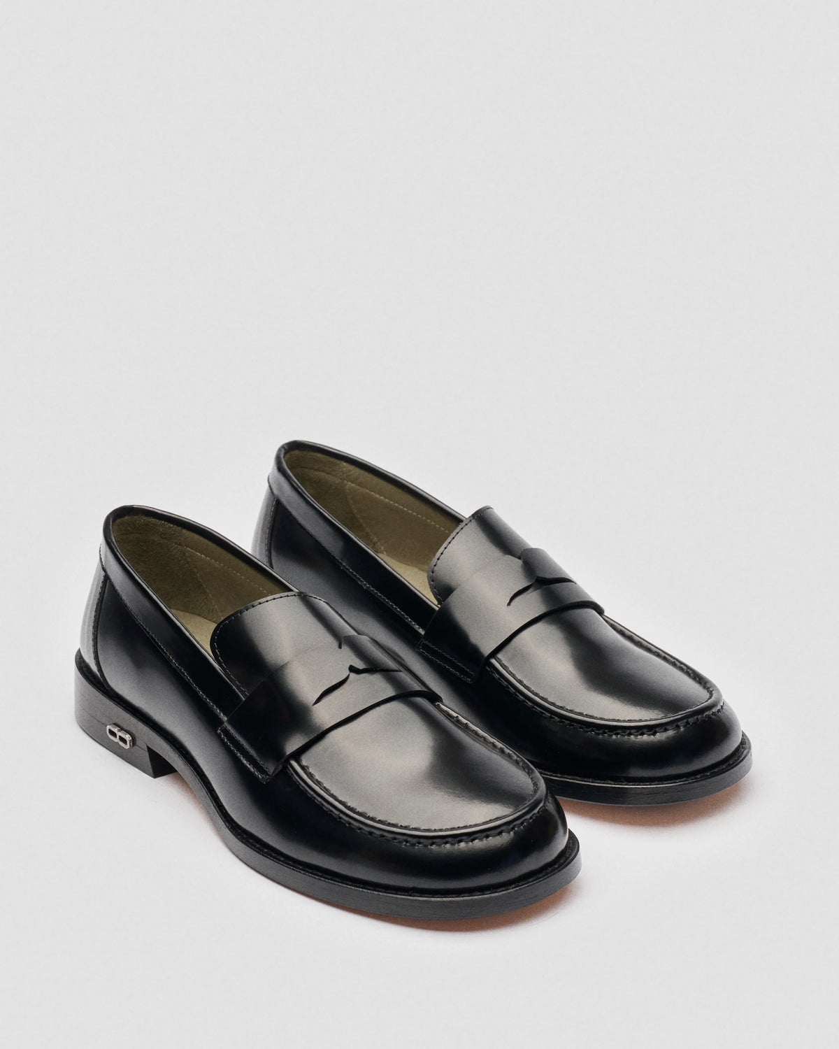 THE 8 - Black
