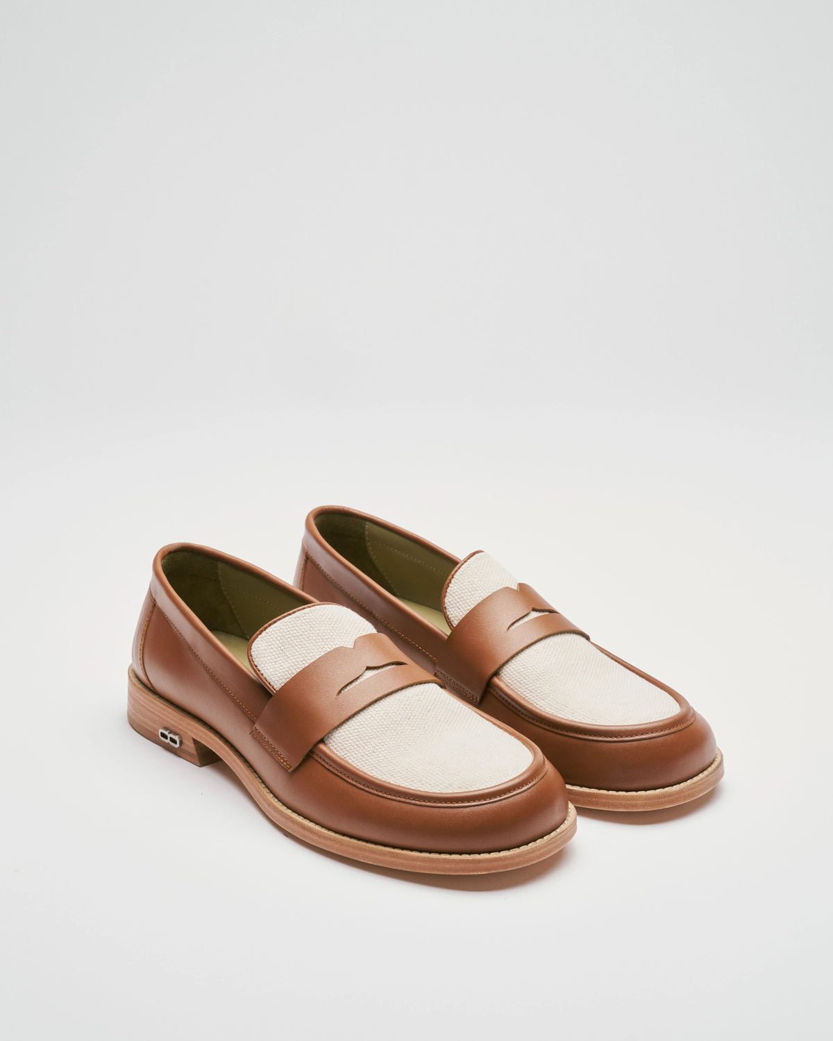 THE 8 - Tan & Cream