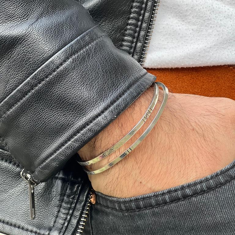 Sally Wristlet – Gümüş Kelepçe