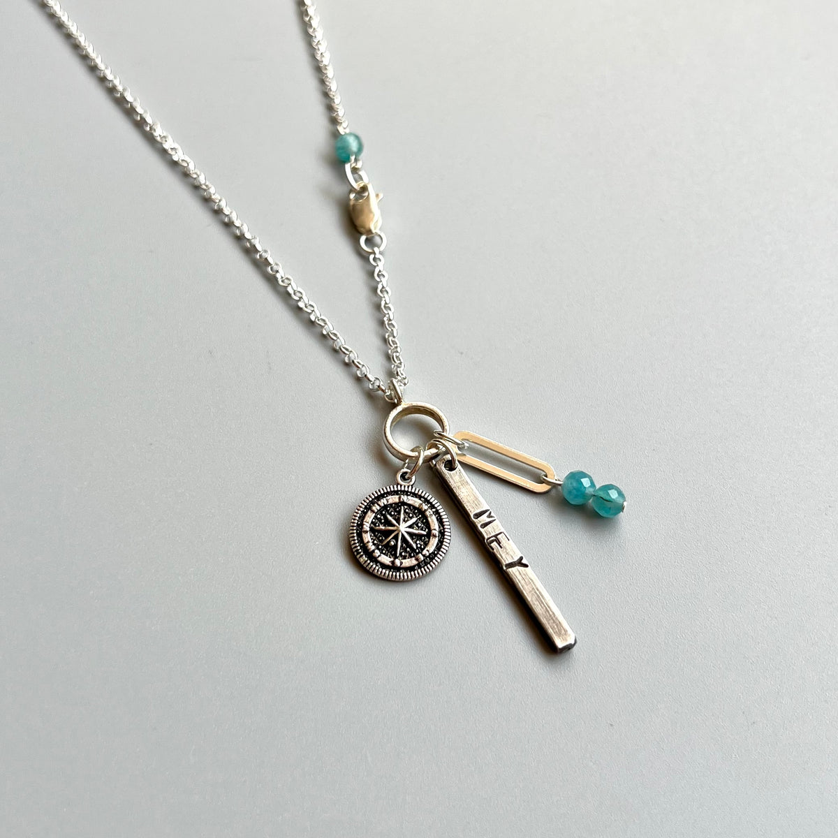 Silver Compassion – Kolye