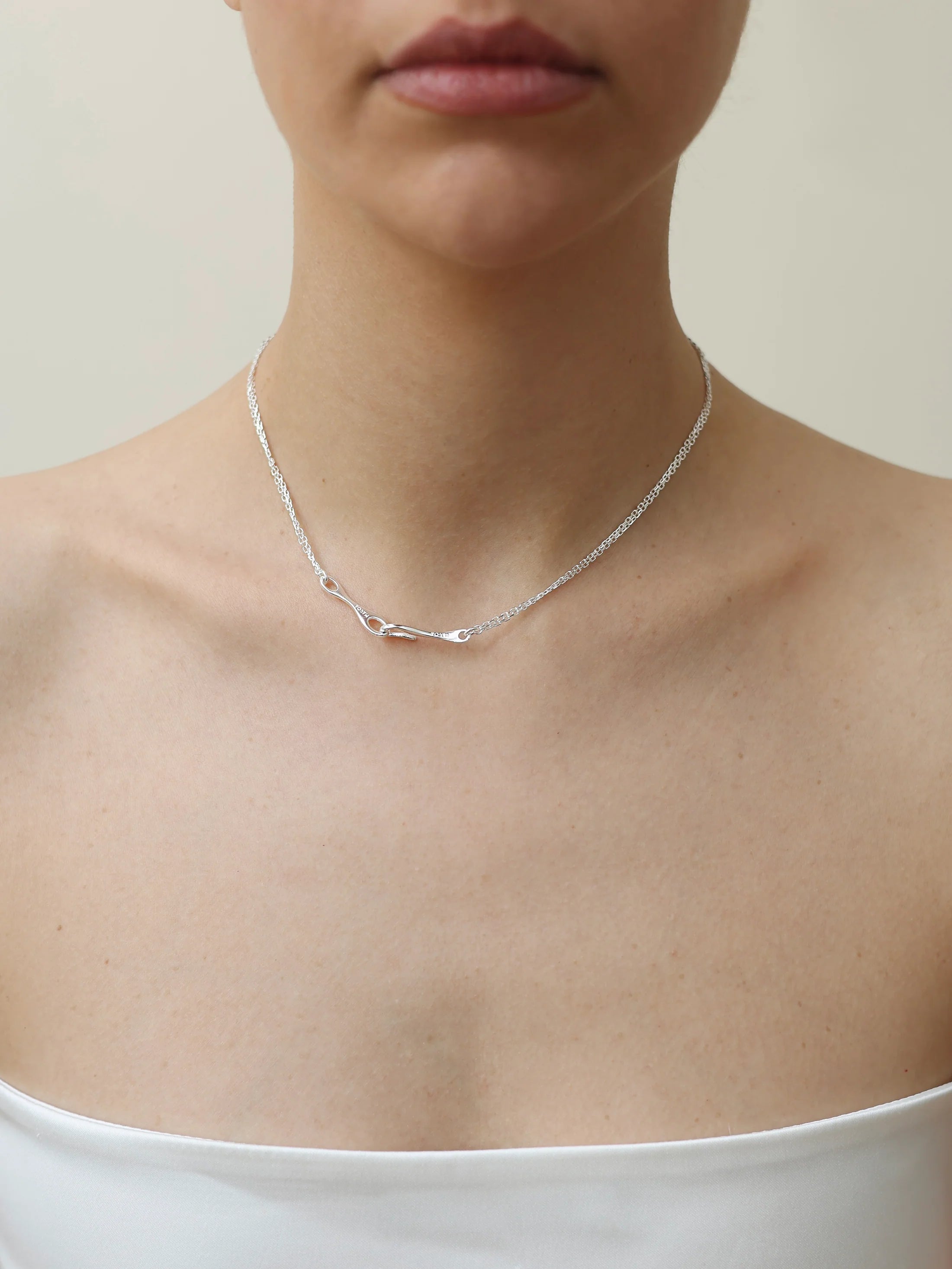 GORDON NECKLACE