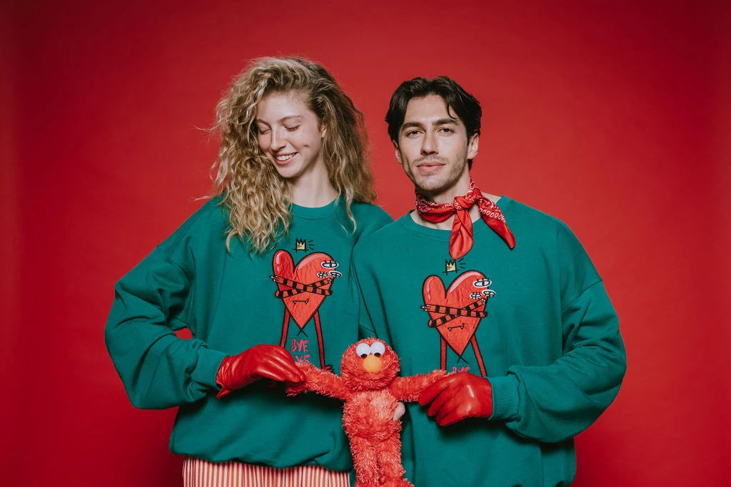 BYE LOVE UNISEX SWEATSHIRT